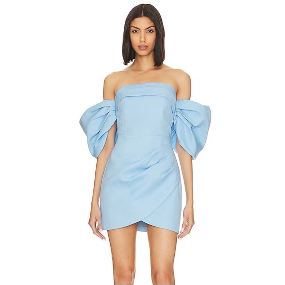 Elliatt Blue Off-Shoulder Dress
